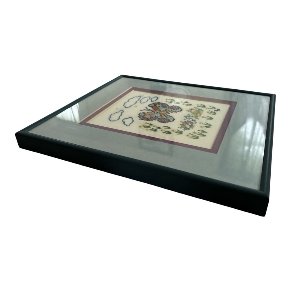 vintage framed butterfly cross stitch - Picture 4 of 10